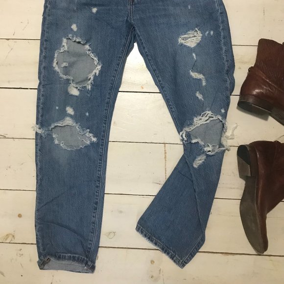 Levi's 501 Tapered Women's - Picture 2 of 5